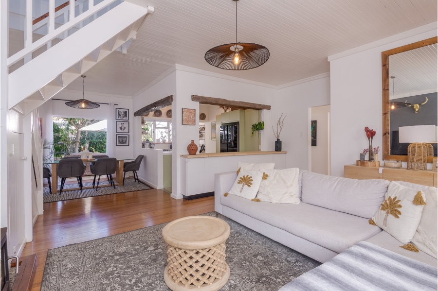 4 Bedroom Property for Sale in Kommetjie Western Cape